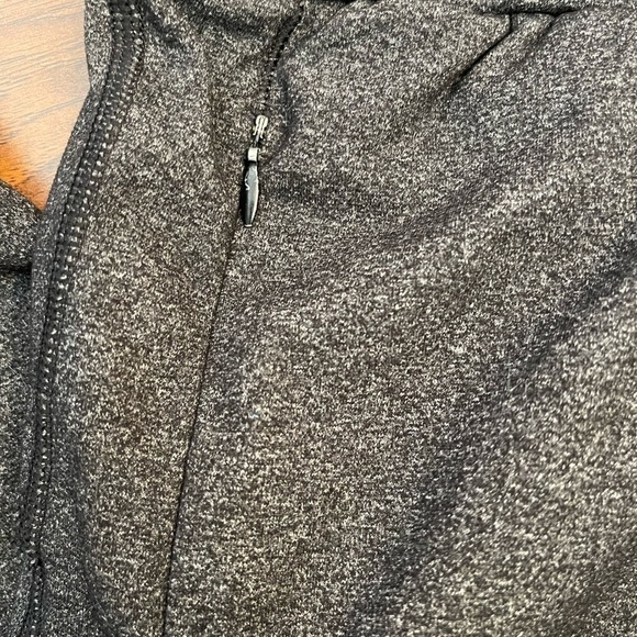 Lululemon Ready to Rulu Joggers Size 4 - Picture 3 of 6